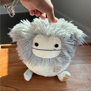 Squishmallows Gray and White Yeti Plush